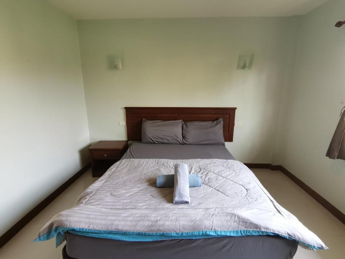 Отель Oyo 616 Bonita House Samui Бопхут Экстерьер фото